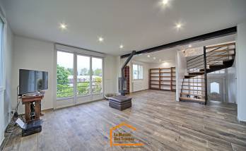 rénovation salon lumineux à Amancy