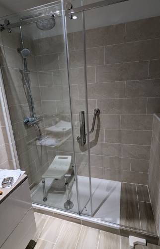 La douche bien plus fonctionnelle !