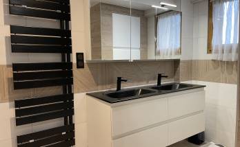 nouveau meuble vasque et nouveau sèche-serviette