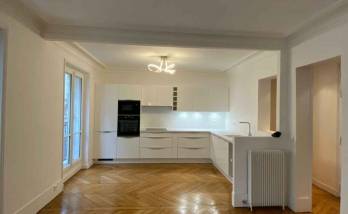 Ouvrir un mur à Paris étoile