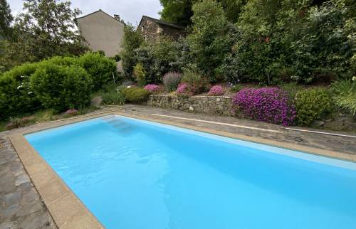 Piscine jardin La Maison Des Travaux Ales