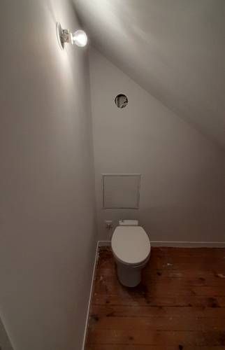 Toilette dans les combles Saint Nicolas