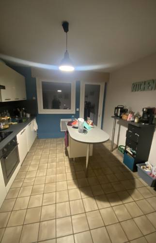 Cuisine avant travaux, dépose, création des attentes et implantation cuisine