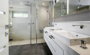 Douche à l’italienne dans un appartement de Paris (75)