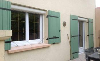 Nouveaux volets roulants en aluminium intégrés aux menuiseries extérieures - Combs-la-Ville 77380