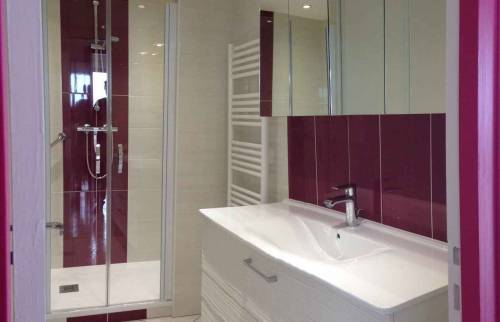 Salle de bain entièrement rénovée