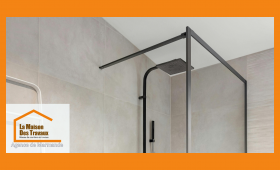 Douche à l’italienne moderne installée à Casteljaloux par Sandrine Ferin, La Maison Des Travaux Marmande.