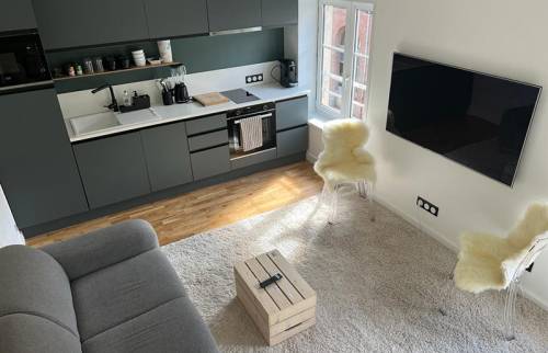 Vue plongeante sur l'appartement en duplex