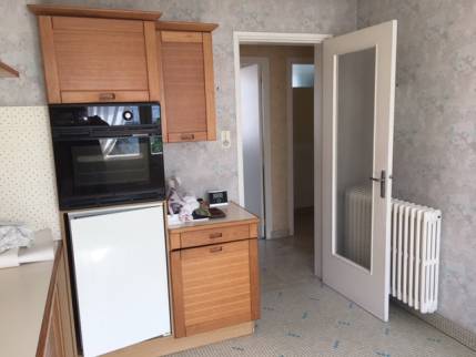 Rénovation de cuisine - ancien mobilier de cuisine avant travaux - Nantes 44