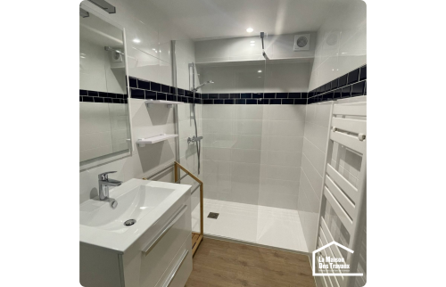 🏖️ Rénovation complète d’un rez-de-chaussée en logement locatif bord de mer (Manche)