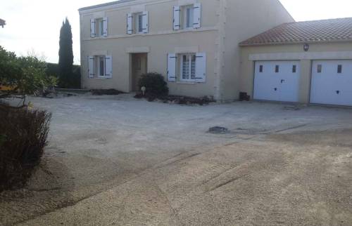 Cour pendant travaux