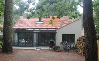 Rénovation d'une maison avec la véranda et le garage, à Saint Brévin