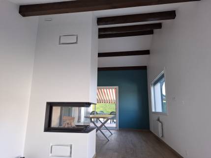 Pose de cheminée design à foyer fermé - Ambérieu-en-Bugey 01500