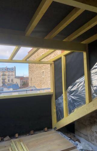 Surélévation d’un duplex avec création de 4 chiens assis à Asnières