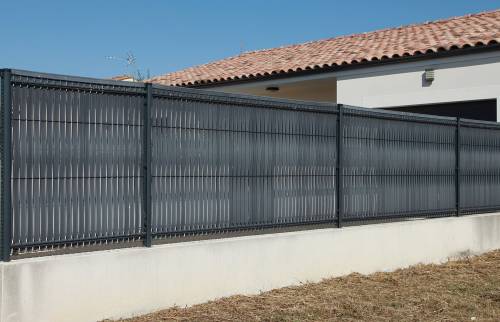 Poser brise vue gris à Gardanne 