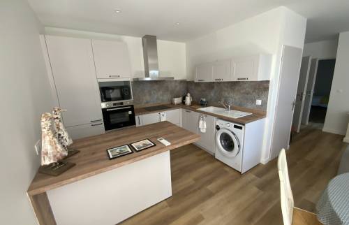 Cuisine bois design La Maison Des Travaux Ales