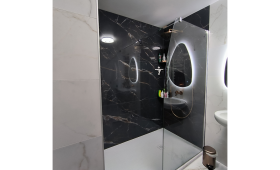 Douche rénové salle de bain (après 1)