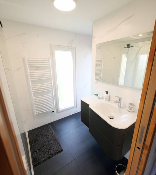 Création de salle de bain moderne - Nantes 44