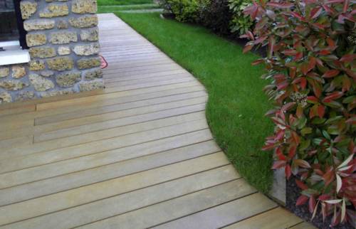 Terrasse en bois composite