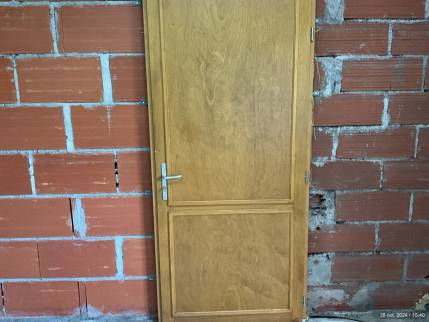 Installation d'une porte de communication entre la maison et le garage aménagé en espace habitable - Montauban 82000