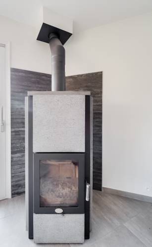 Pose d'un poêle à bois