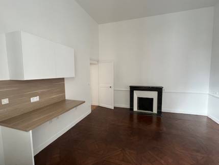 Appartement rénové - Nantes 44