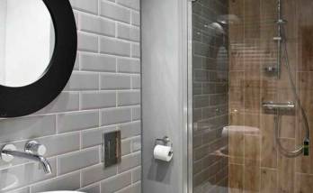 installation wc à l'étage d'une maison dans la salle de bains - Guidel (56520)