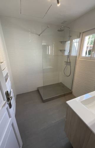 Salle de bain après