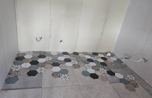 Pose des carreaux Hexagonaux