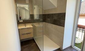 amenagement-salle-de-bain-douche-ouverte-publier
