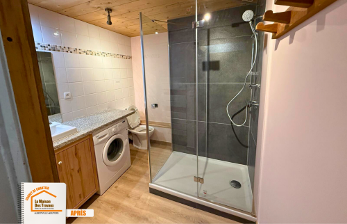 rénovation appartement Beaufort, La Maison des Travaux Albertville, parquet massif Savoie, bardage bois intérieur, rénovation salle de bains