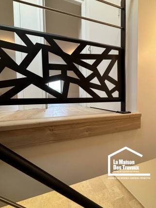 acces combles escalier bois metal