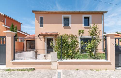 Construction d'un garage attenant à une maison, Sud Ouest de Lyon