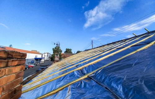 Pose d'isolation en double couche 