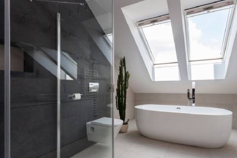 Création d'une salle de bain sous les combles