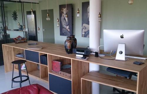 Intégration meuble sur mesure pour télétravail espace bar et rangement - La Ciotat (13600) 