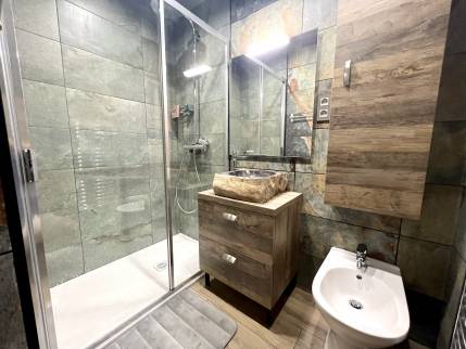 Rénovation salle de bain 83530