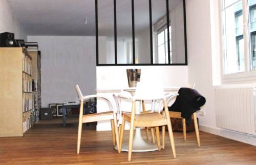 Rénovation grand studio après travaux restauration parquet et pose d'une verrière d'intérieur à Meaux (77)