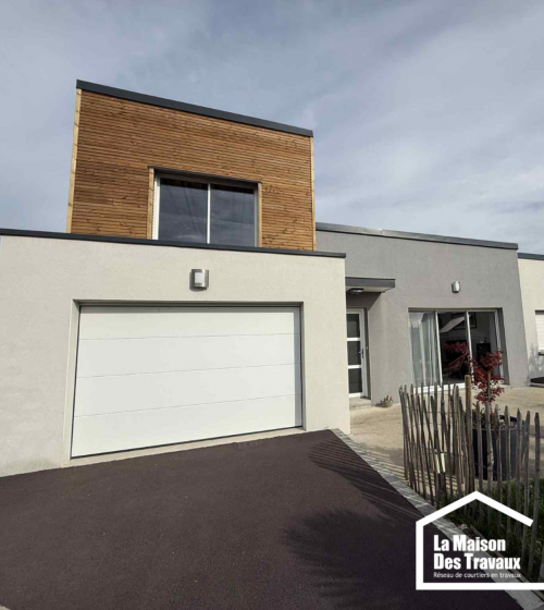 Surélévation au dessus d'un garage - Ernée 53500