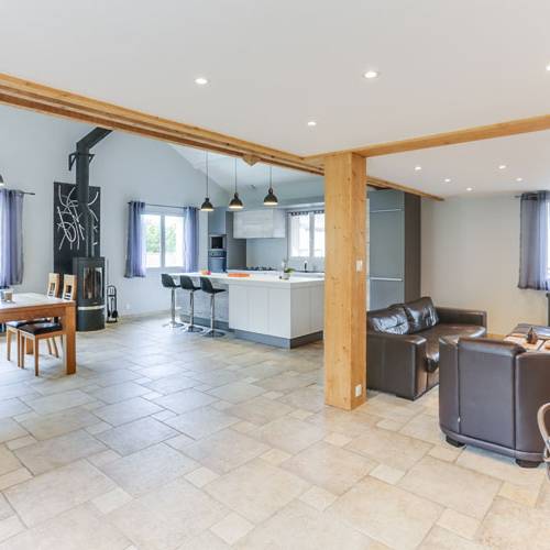 Rénovation de maison avec création d'un espace de vie ouvert - Saint-Jean d'Angély 17