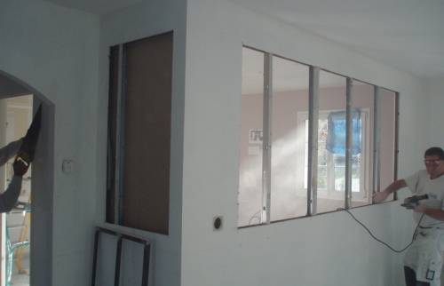 Pose des cadres des verrières