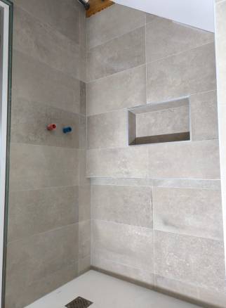 Douche moderne Publier 74500