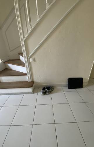 Sous escalier avant