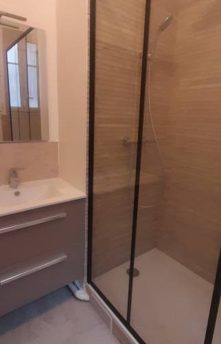 Douche à l'italienne pleine hauteur