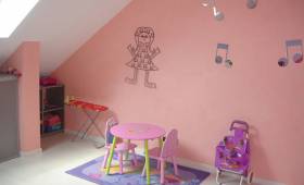 Décoration d'une chambre d'enfant aménagée dans les combles - Rochefort 17