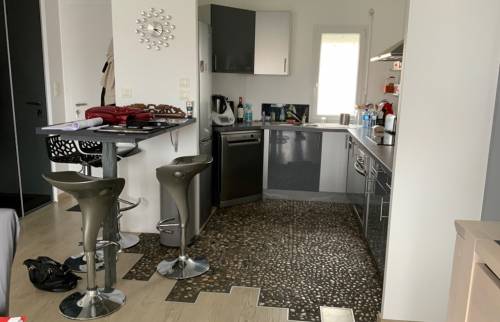Appartement avant travaux de rénovation - la cuisine - sur Châteaulin (29150) 