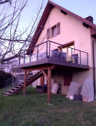 Terrasse bois sur pilotis à Riedisheim