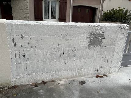 Travaux de préparation à la pose de portail