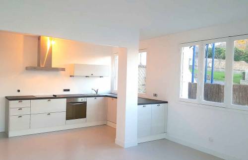 Réalisation d'un béton ciré à Saint-Lunaire