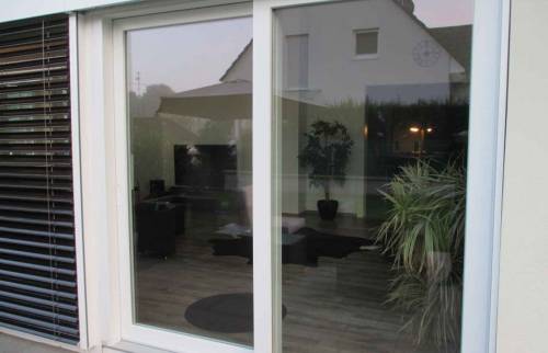 Baies vitrées levant coulissant sur extension à Saint Louis